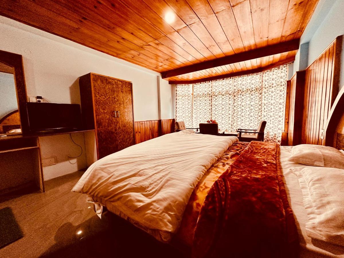Hotel D Kanchan Manali 외부 사진