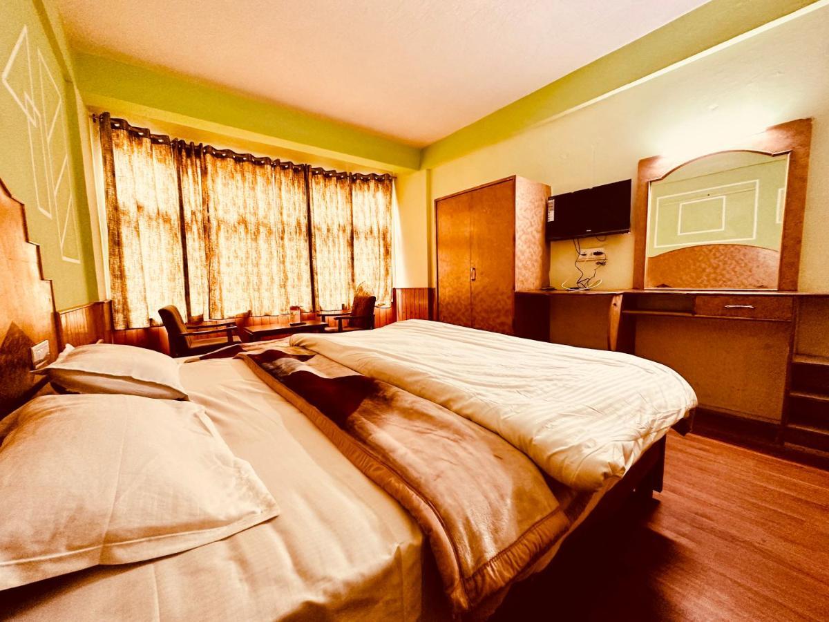 Hotel D Kanchan Manali 외부 사진